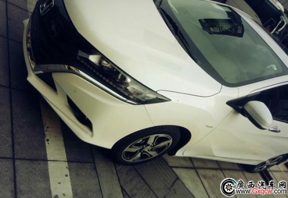 東風(fēng)本田競(jìng)?cè)鹇吩噷?shí)車曝光 尾部設(shè)計(jì)好復(fù)雜