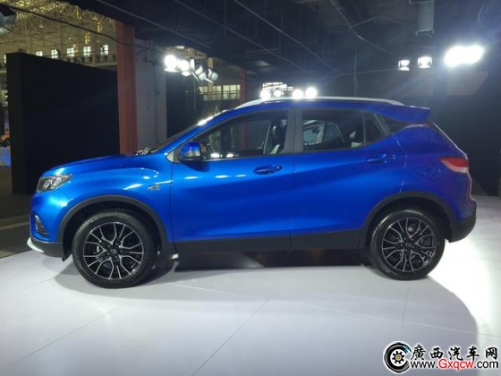 東南小型SUV DX3上市 售XX-XX萬